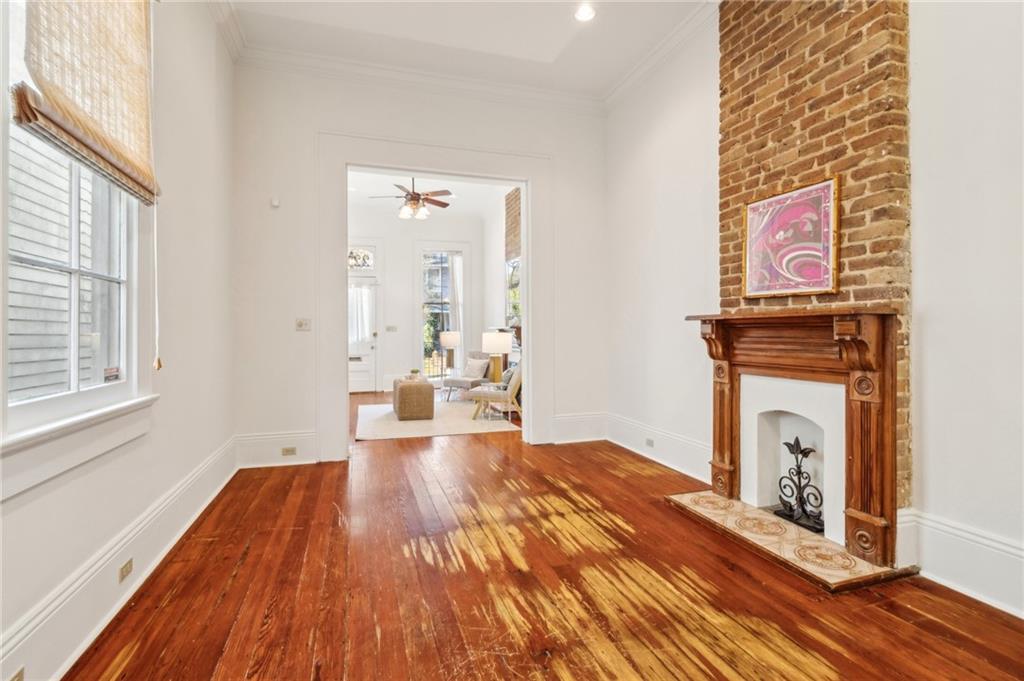2213-15 GENERAL PERSHING Street