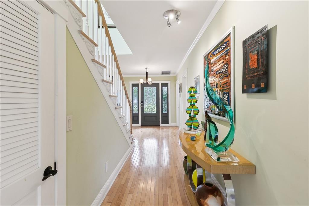 31 HERON Street
