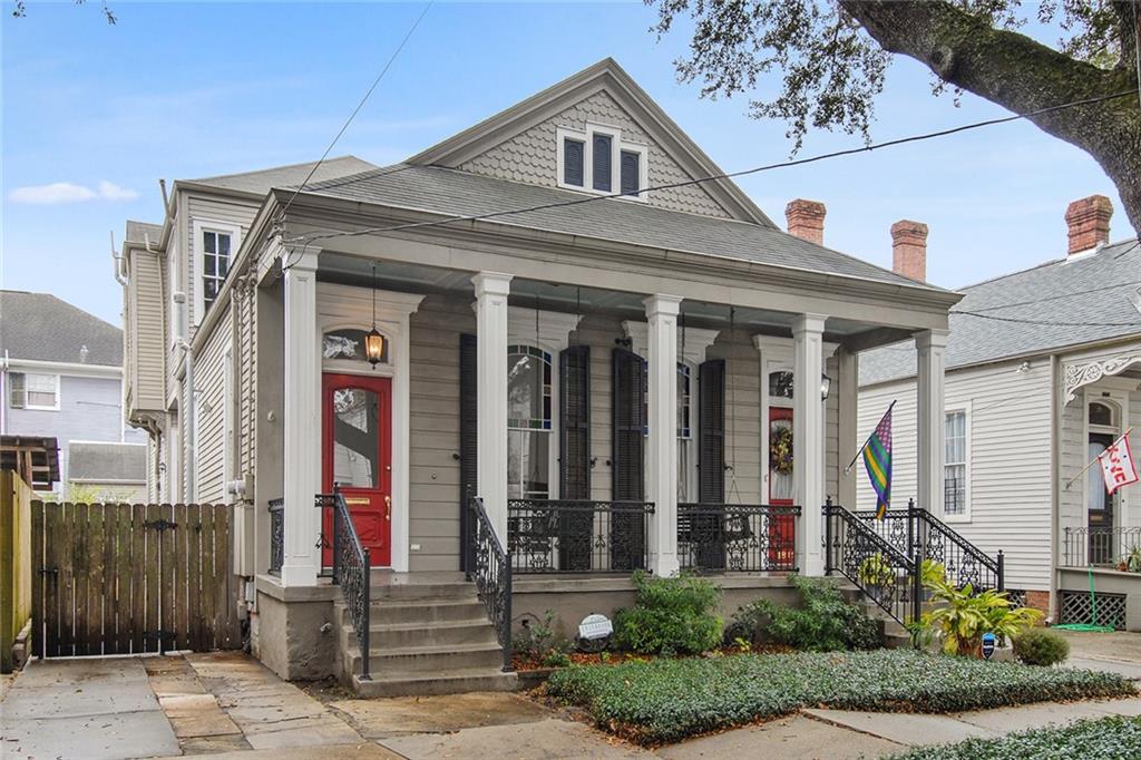 1810 VALENCE Street