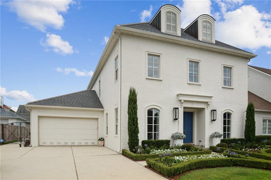 14 BERESFORD Drive