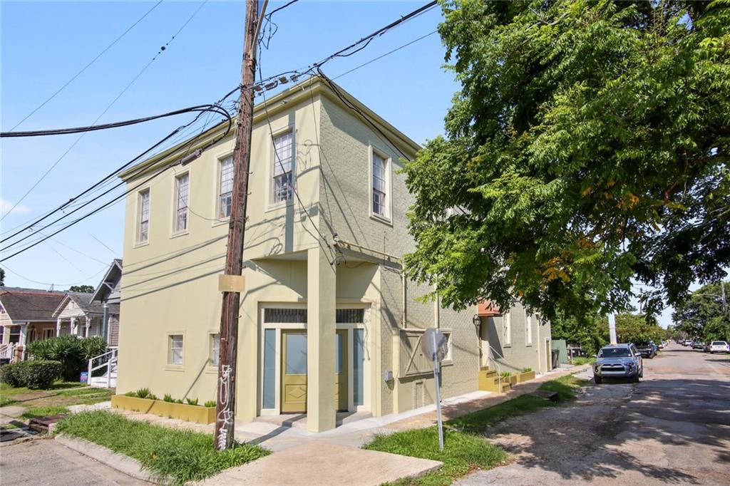 1436 DANTE Street 1