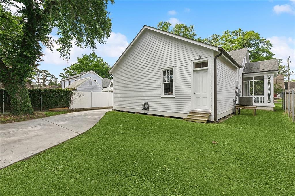 313 NEWMAN Avenue