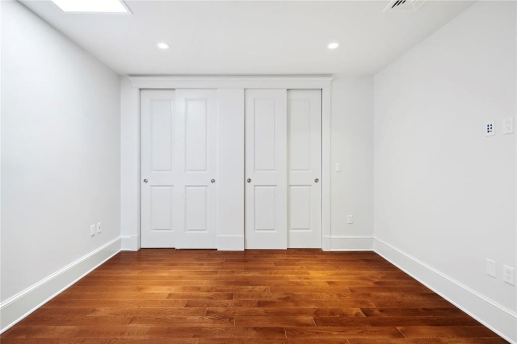 700 MAGAZINE Street 513