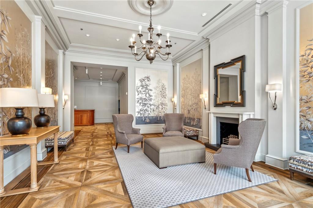 700 MAGAZINE Street 513