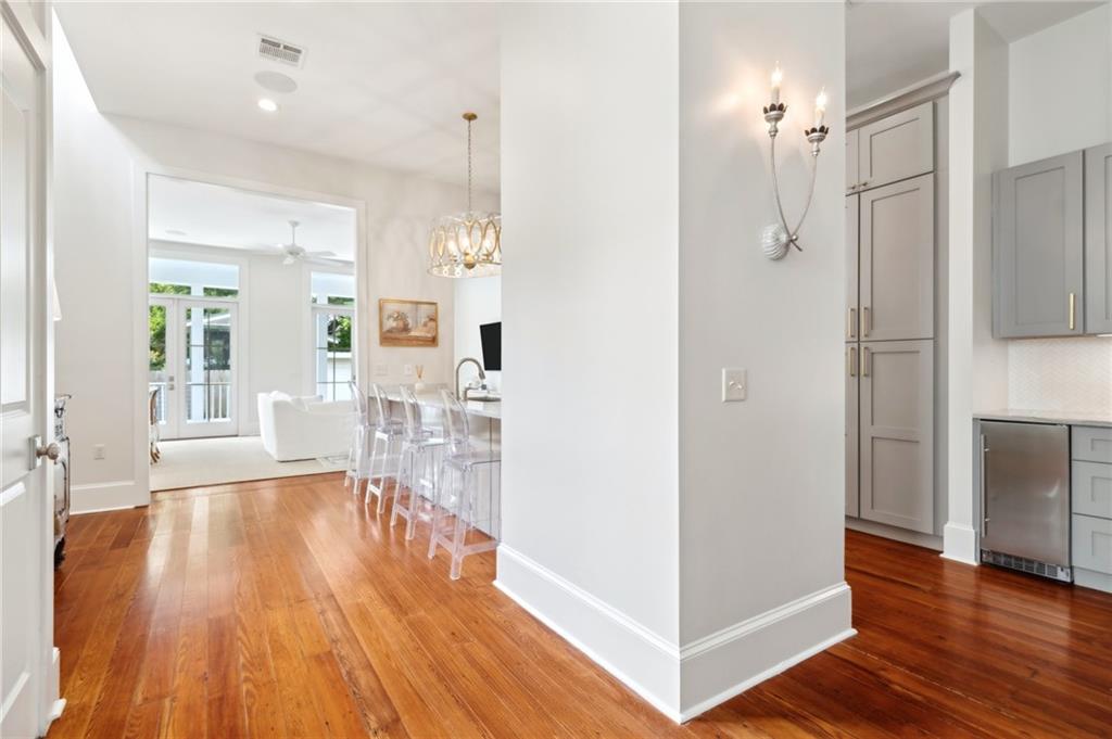321 CHEROKEE Street