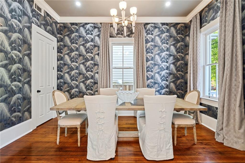 1215 SAINT ANDREW Street