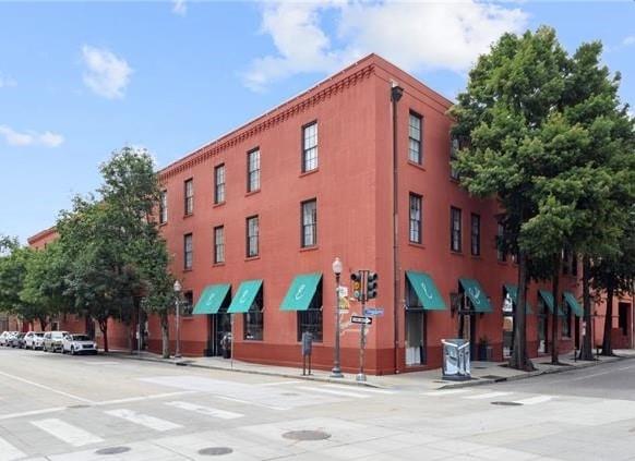 330 JULIA Street 225