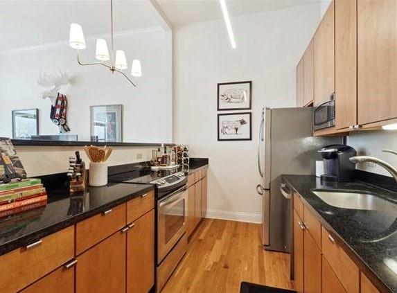 330 JULIA Street 225