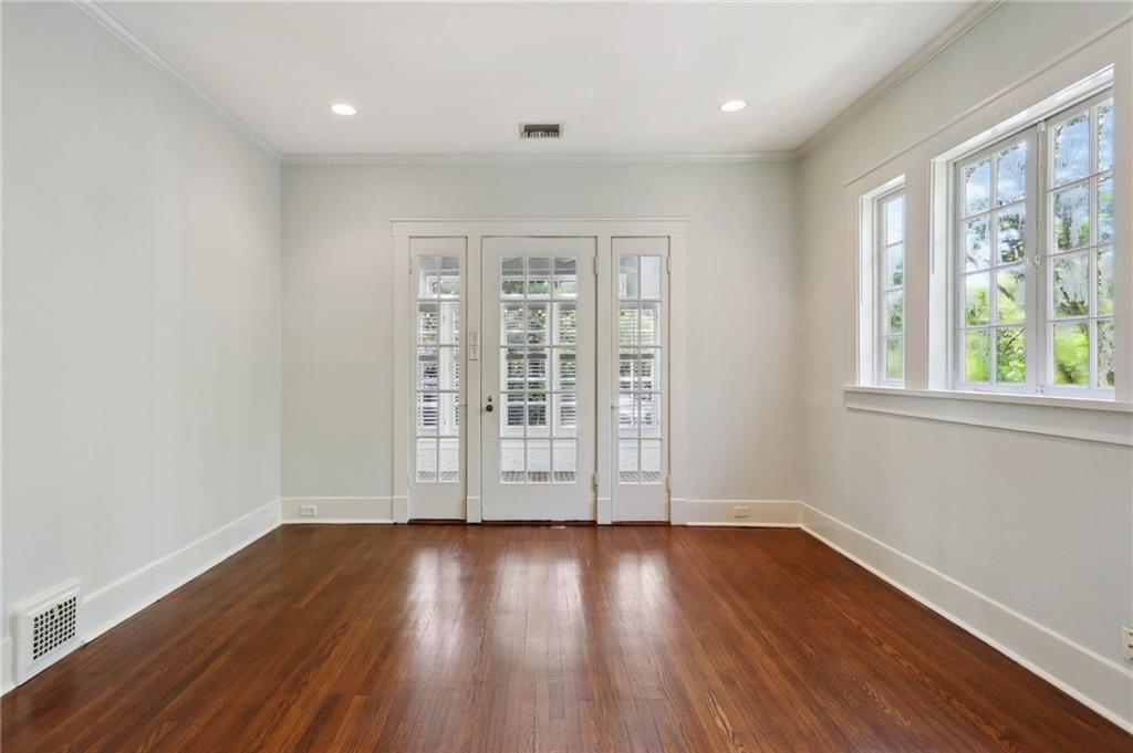 1665 DUFOSSAT Street