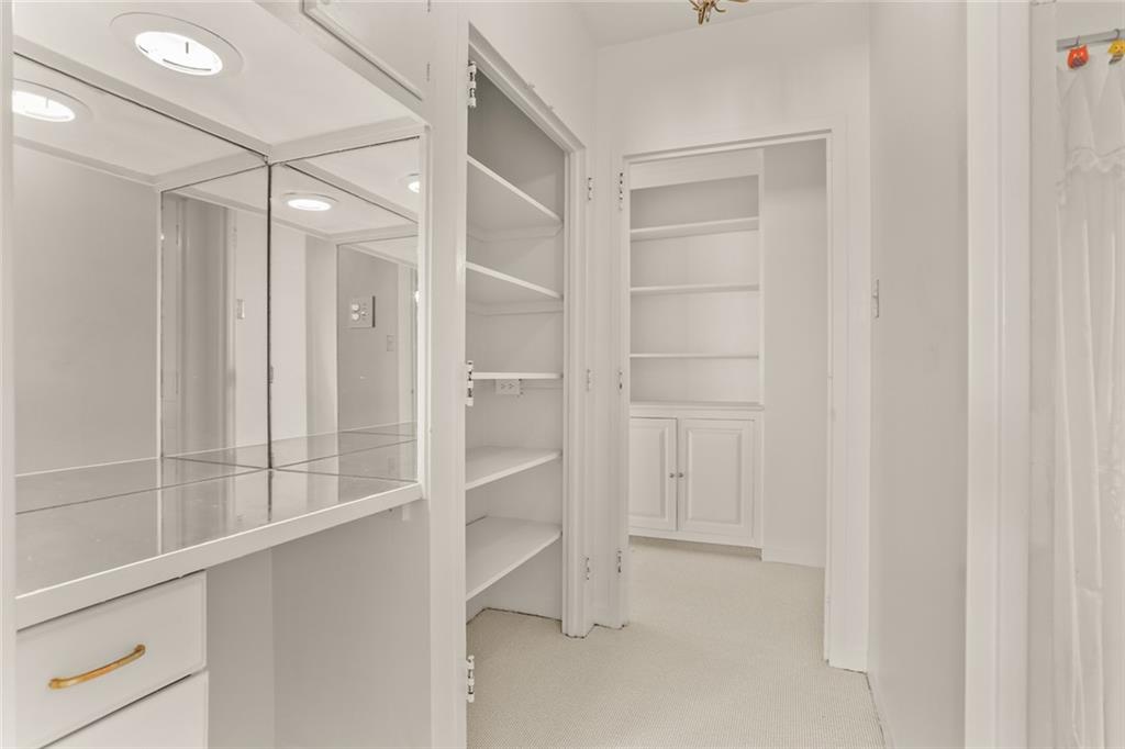 1550 SECOND Street 4F