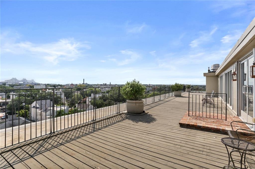 1550 SECOND Street 4F