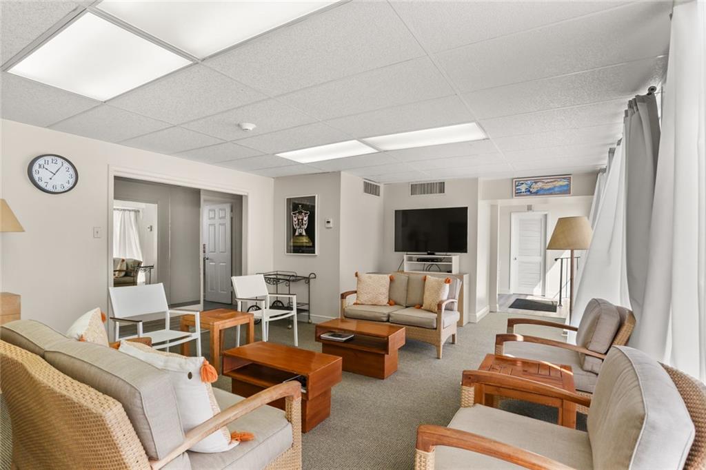 1550 SECOND Street 4F