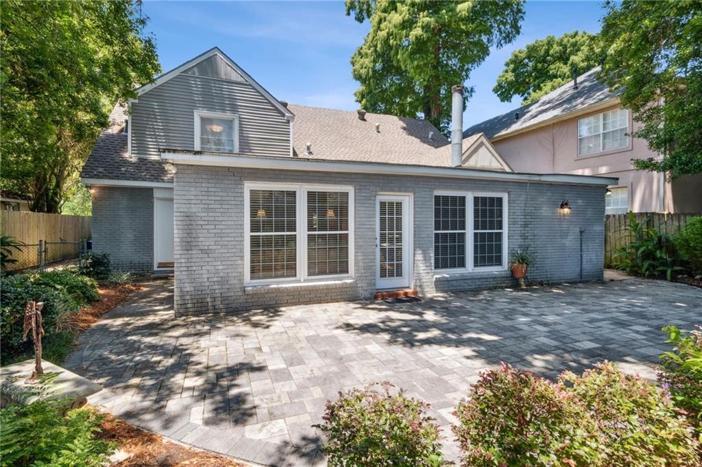 319 E WILLIAM DAVID Parkway