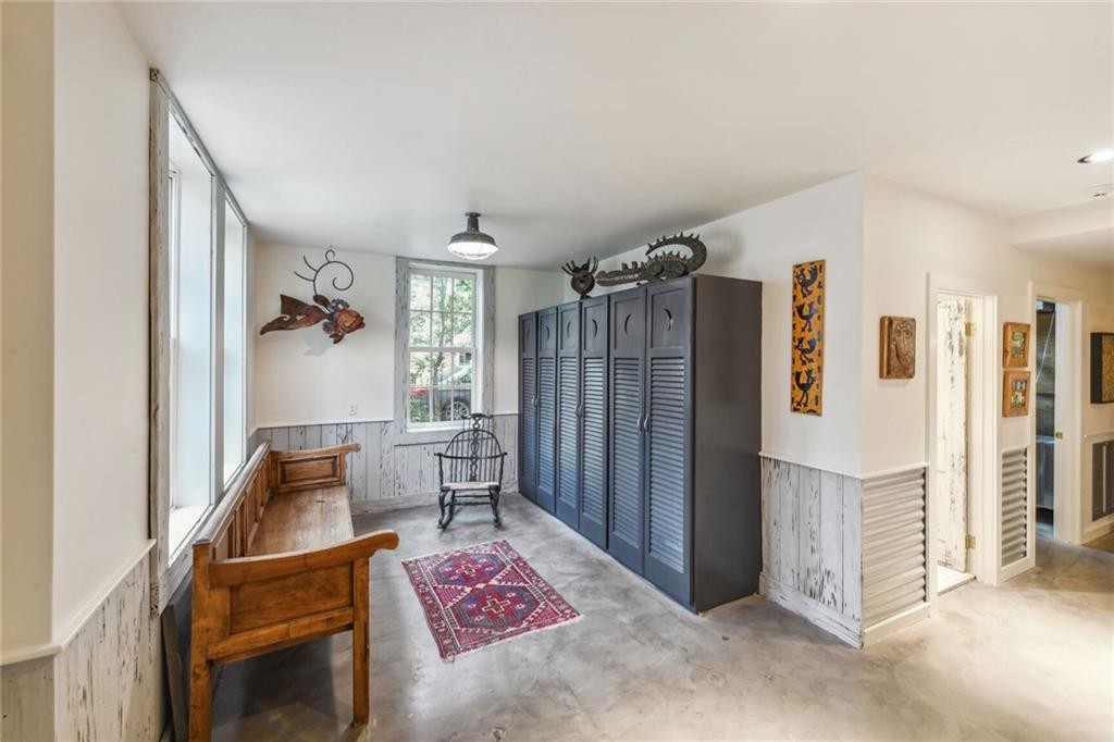 25 VERSAILLES Boulevard