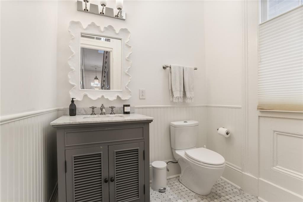 1615 PRYTANIA Street