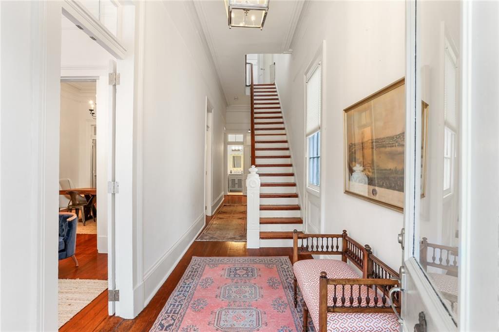 1615 PRYTANIA Street