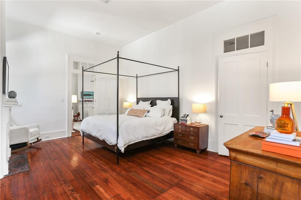 1615 PRYTANIA Street