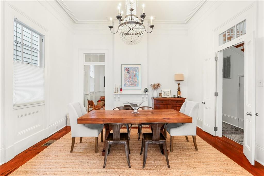 1615 PRYTANIA Street