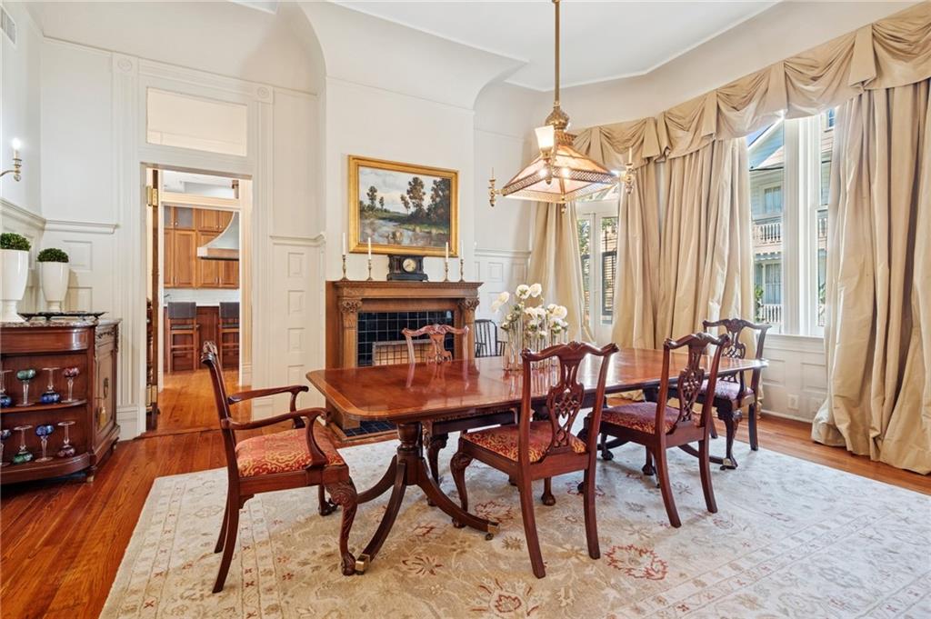 5534 ST CHARLES Avenue