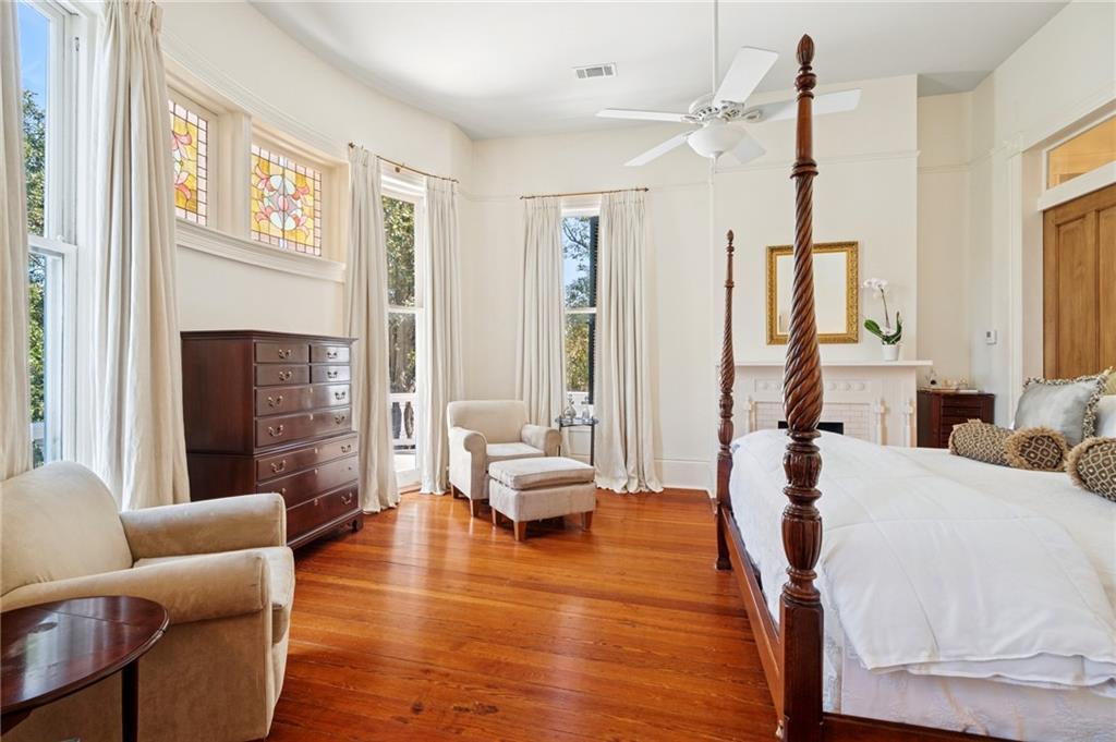 5534 ST CHARLES Avenue