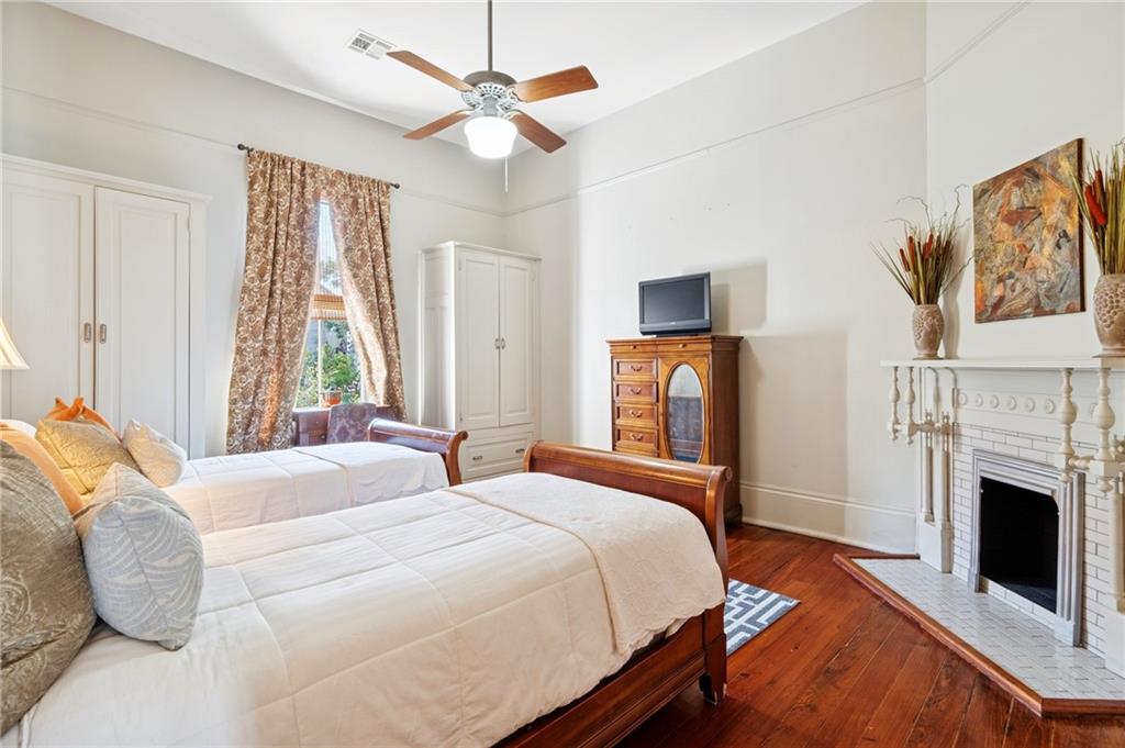 5534 ST CHARLES Avenue