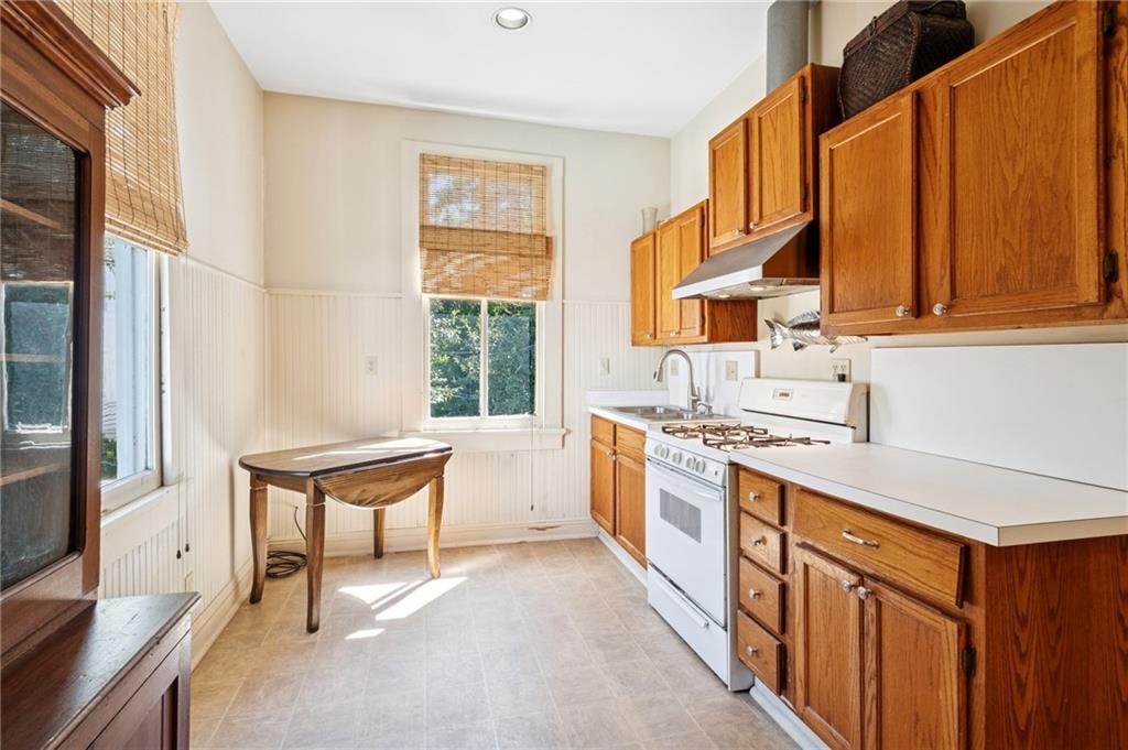 5534 ST CHARLES Avenue