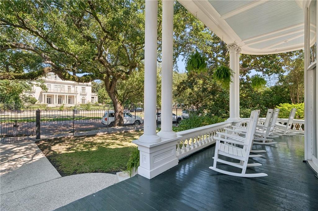 5534 ST CHARLES Avenue