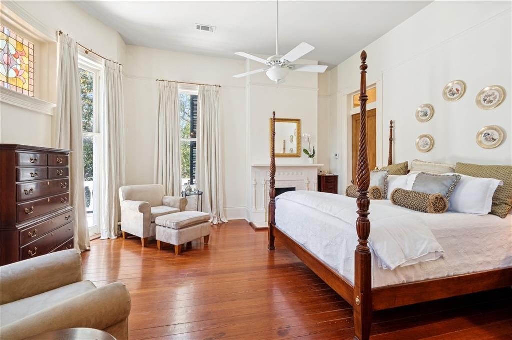 5534 ST CHARLES Avenue