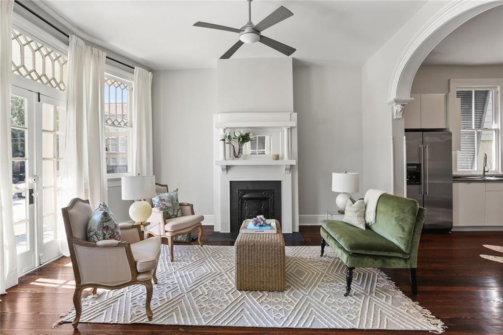 4533 IBERVILLE Street