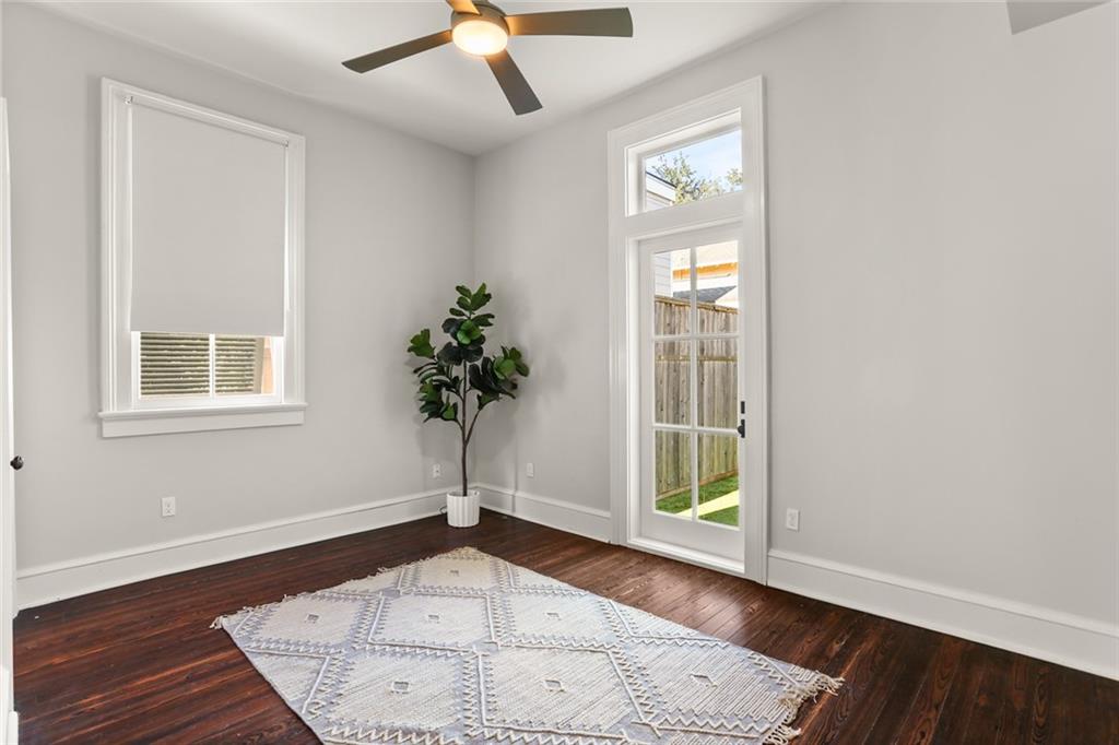 4533 IBERVILLE Street