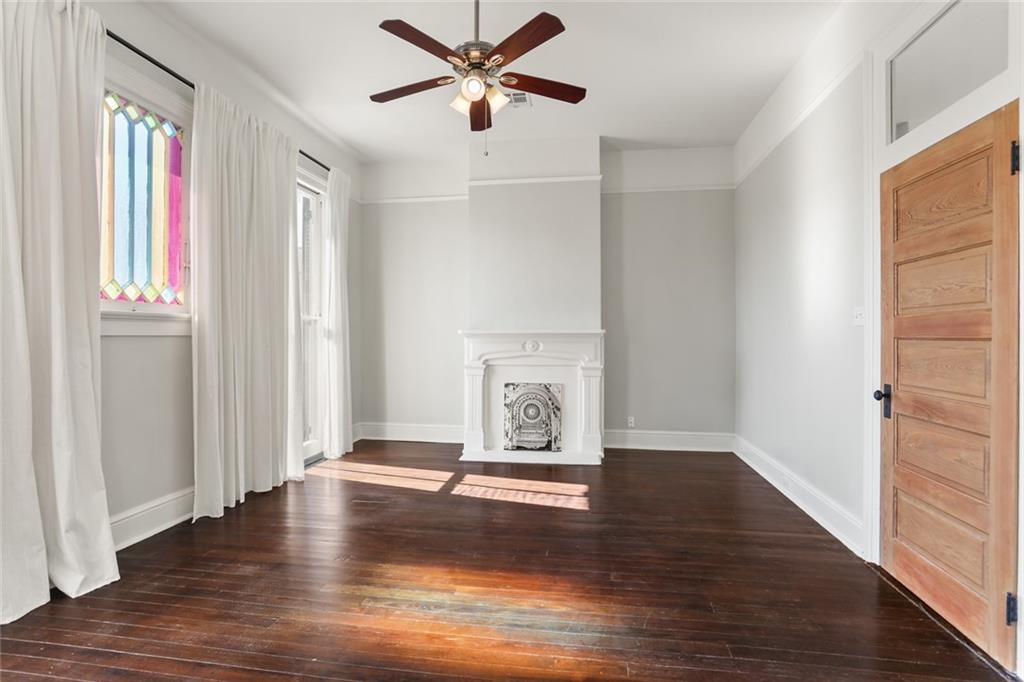 4533 IBERVILLE Street