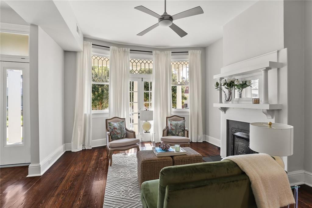 4533 IBERVILLE Street