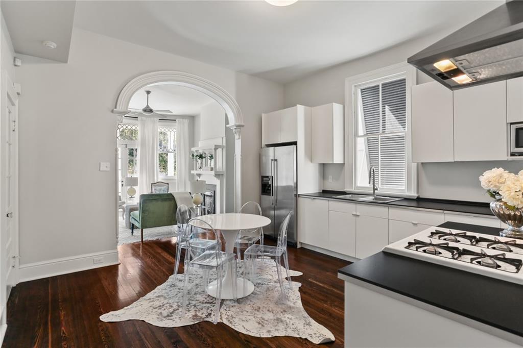 4533 IBERVILLE Street