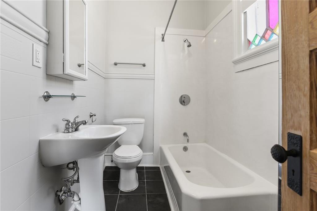 4533 IBERVILLE Street