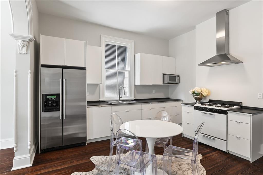 4533 IBERVILLE Street