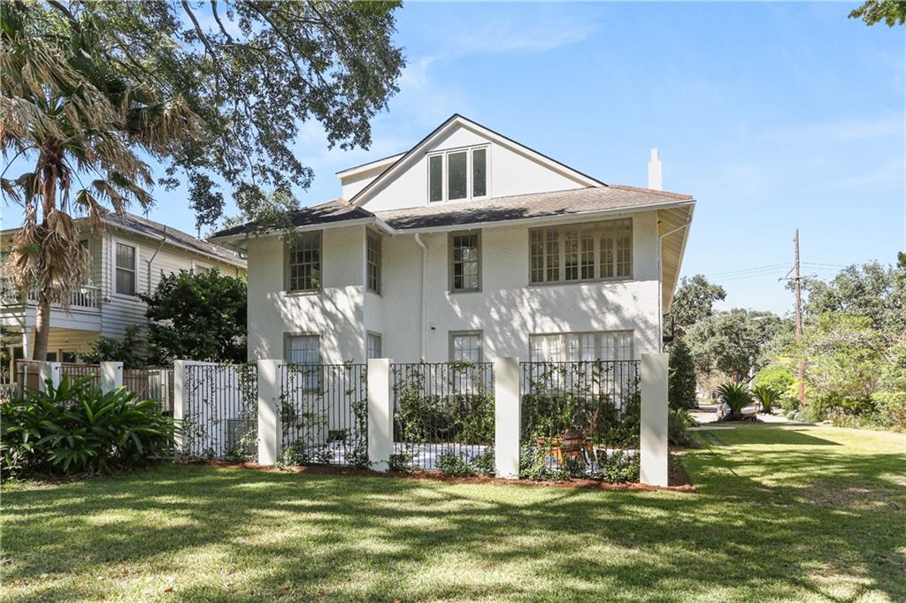 7008 CHESTNUT Street 202