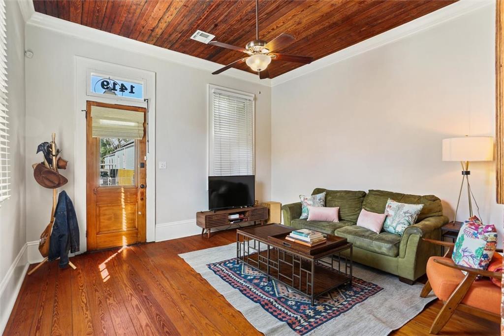 1419 CAMBRONNE Street