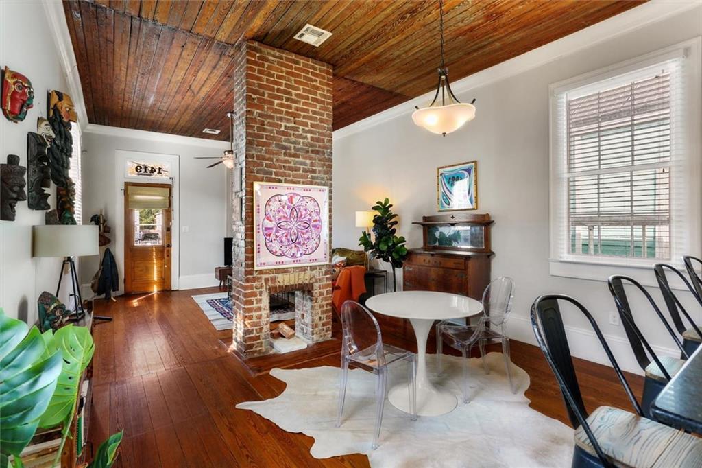 1419 CAMBRONNE Street