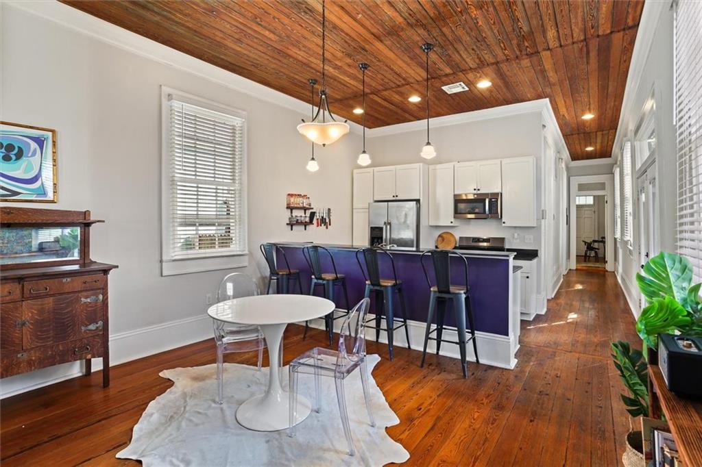 1419 CAMBRONNE Street