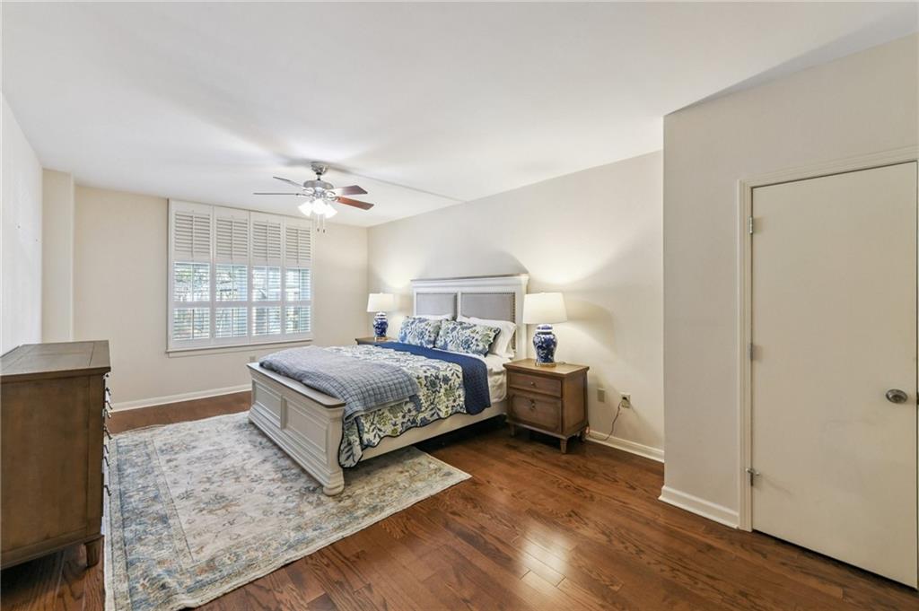 1750 SAINT CHARLES Avenue 215