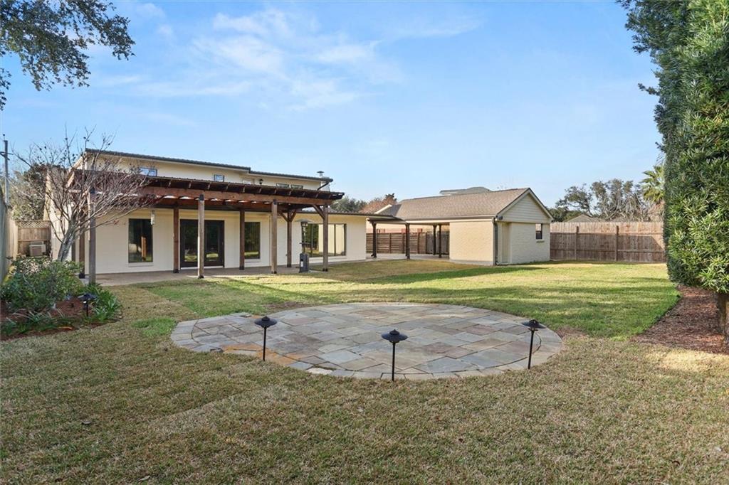 5201 BANCROFT Drive