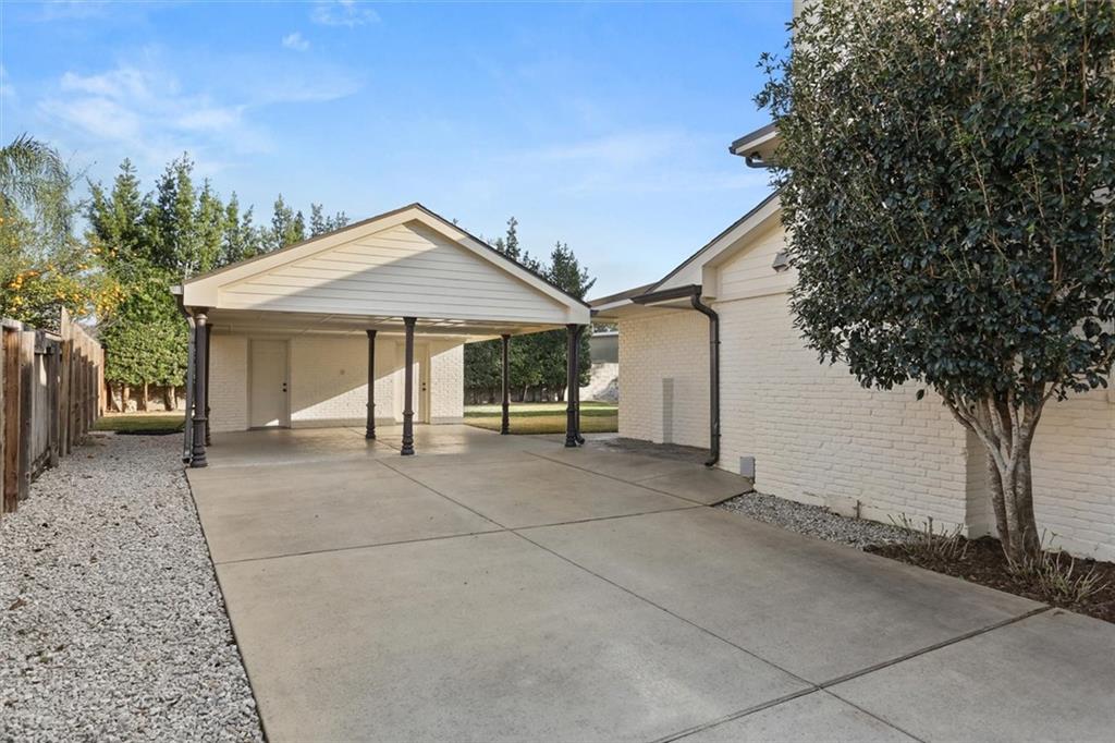 5201 BANCROFT Drive