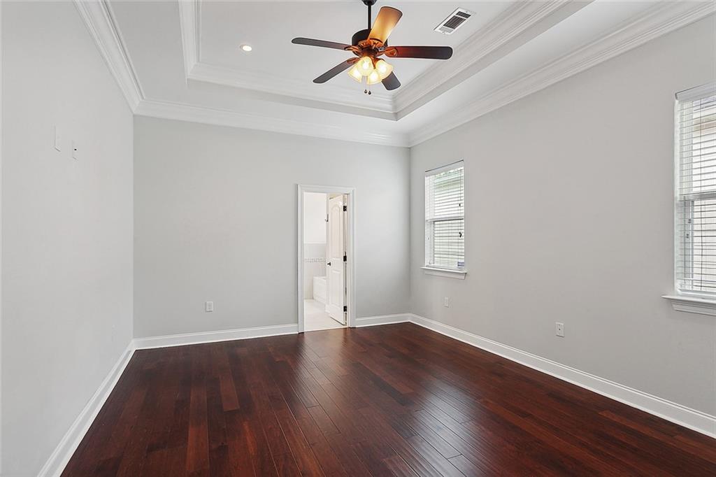 5511 WARRINGTON Drive