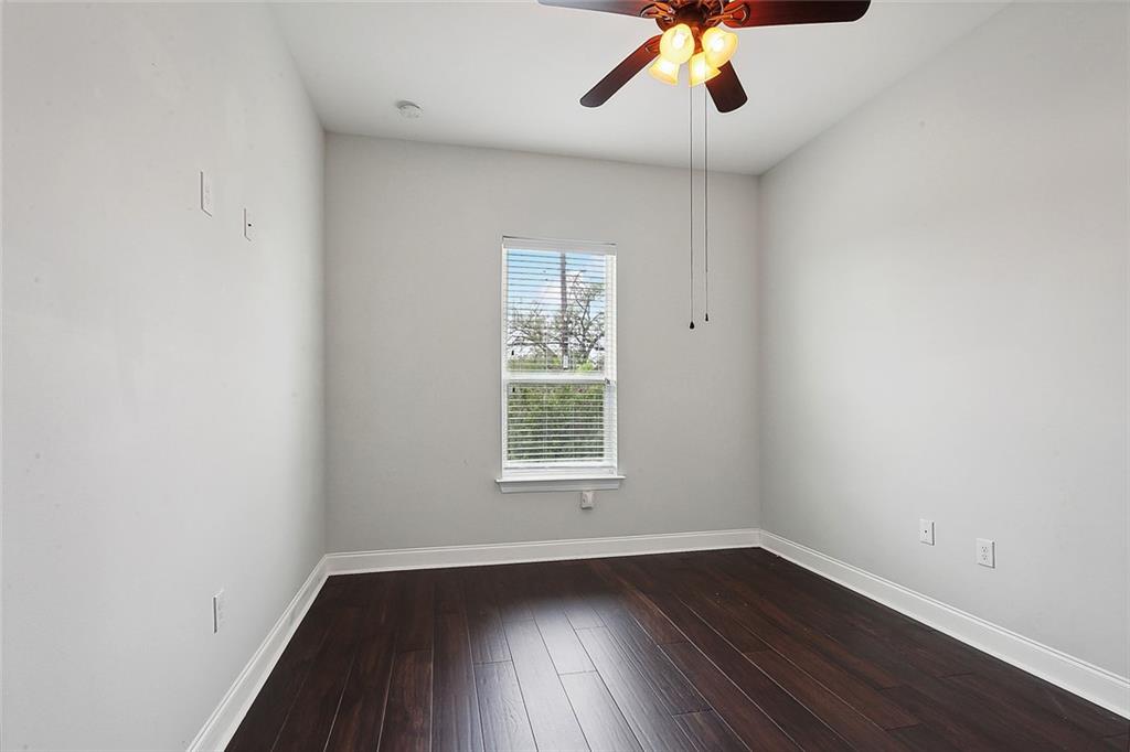 5511 WARRINGTON Drive