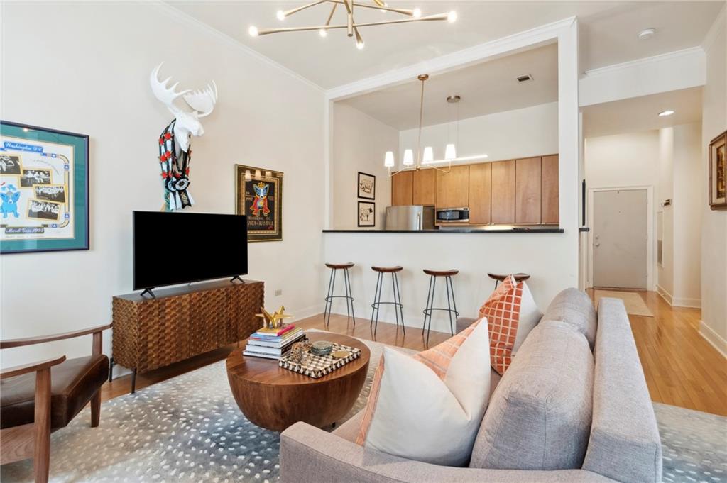 330 JULIA Street 225