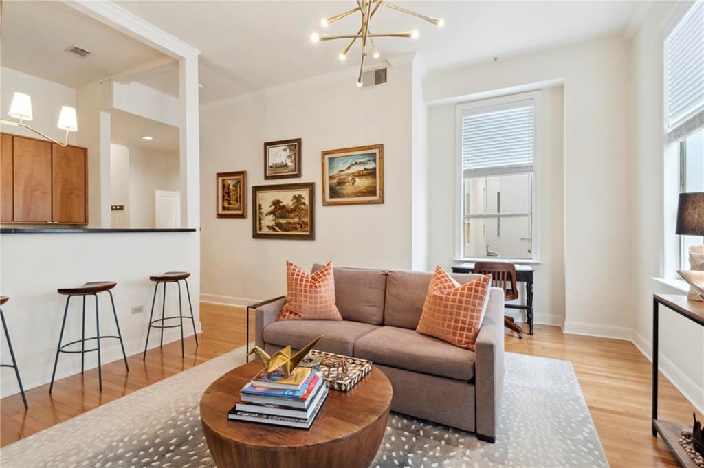 330 JULIA Street 225