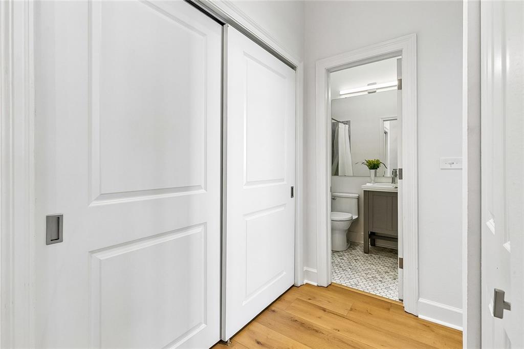 330 JULIA Street 317