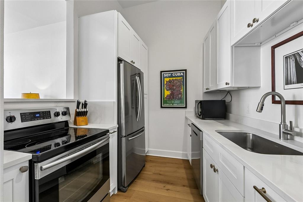 330 JULIA Street 317