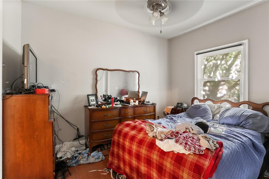 1925-29 NAPOLEON Avenue