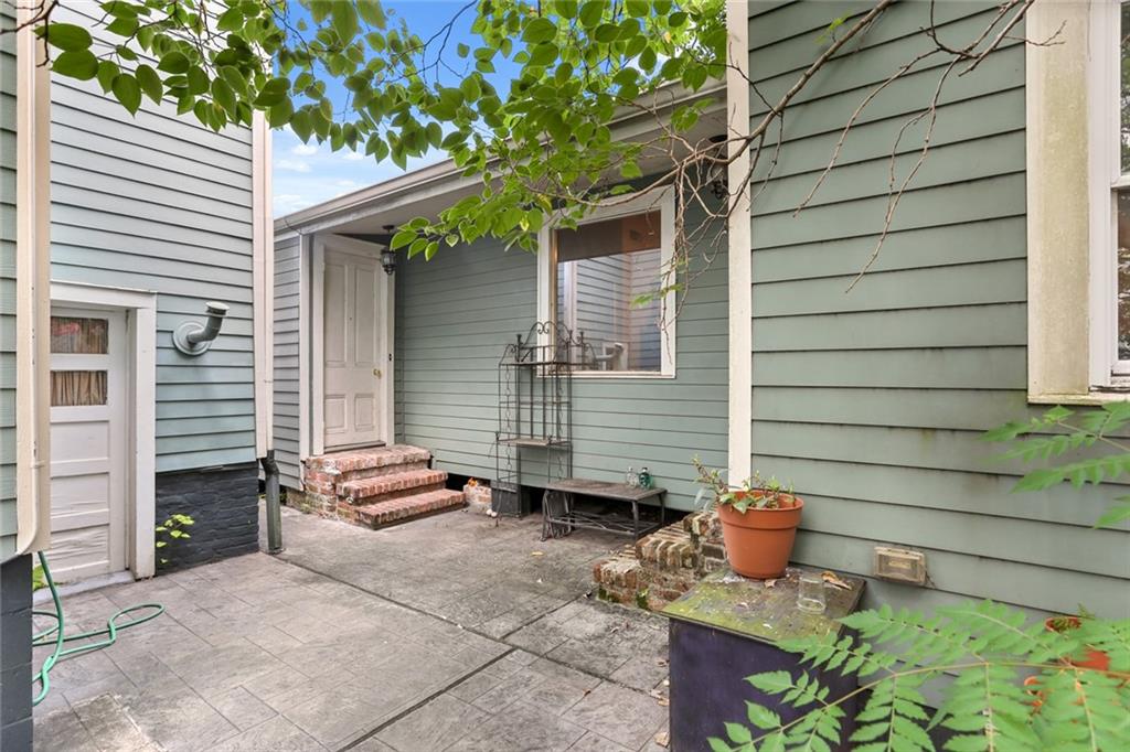 1925-29 NAPOLEON Avenue